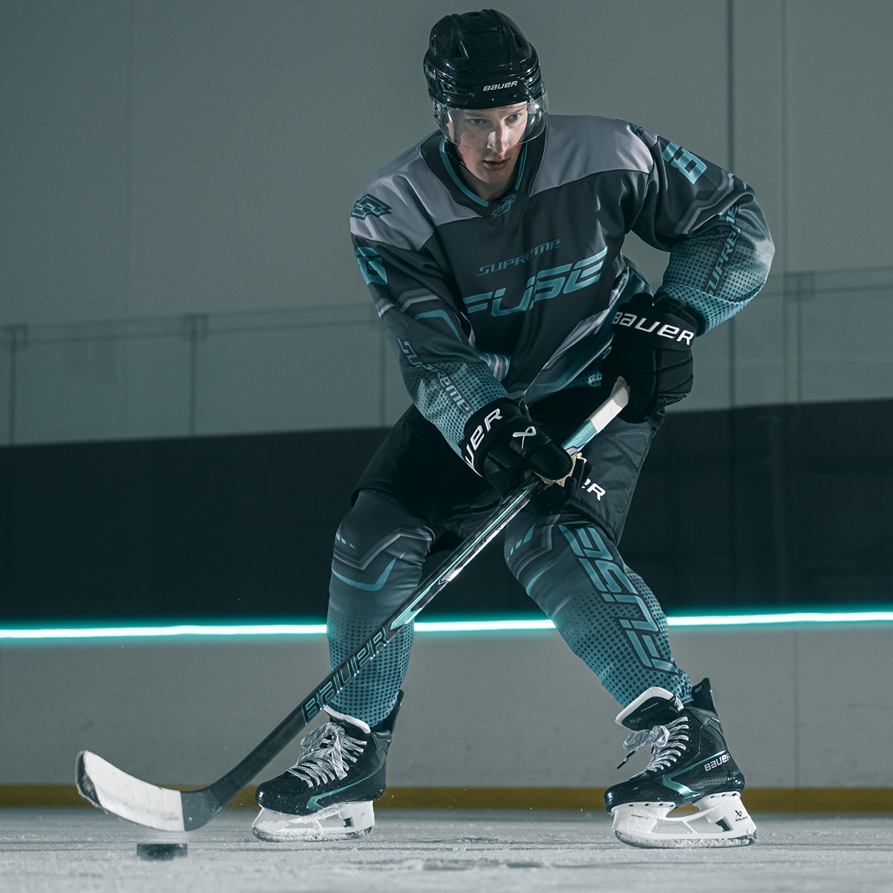 Bauer Supreme Fuse Grip Hockey Stick Intermediate 2026 – full stick lifestyle shot – Sanderson Lacrosse