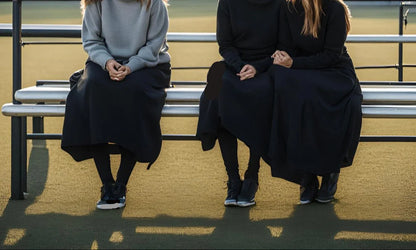 Bleacher Buddie 2025 – Hands-Free Wearable Blanket