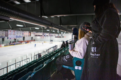Bleacher Buddie 2025 – Hands-Free Wearable Blanket